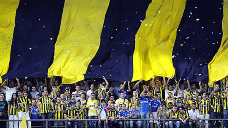 fenerbahce-taraftar-hVLW_cover.jpg