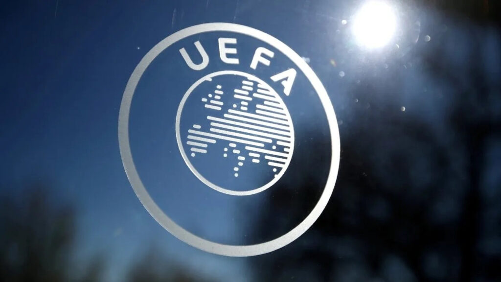 uefa-Zc7V_cover.jpg