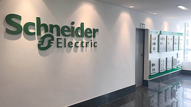 schneider-electric-2-XaDs_cover.jpg
